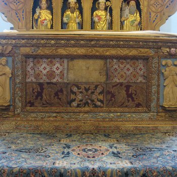 Ricomposto l'antependium dell'altare maggiore della Pieve Prepositurale San Pietro in Carnia