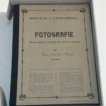 Restauro e messa in sicurezza di n. 16 registri fotografici parrocchiali del fondo fotografico 'pascotto'