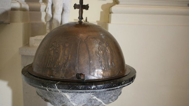 Restauro del fonte battesimale della chiesa di collalto