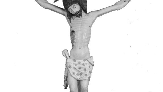 Realizzazione di una nuova cappella feriale per la sistemazione del crocifisso ligneo risalente al xv sec.