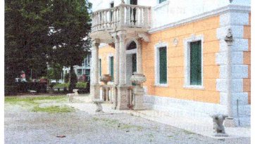 Restauro degli elementi decorativi presenti in facciata di villa ricchieri o 'villa bice'