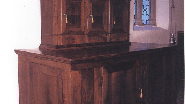 Restauro di un Canterano mobile da sacrestia della Parrocchia di Taiedo
