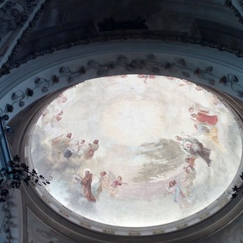Restauro del cornicione decorato con tavelle del tamburo della cupola della chiesa del SS. Redentore e Santa Lucia