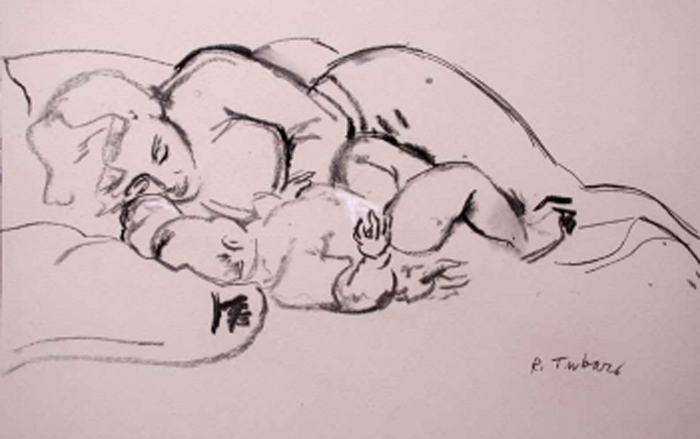 Mamma distesa con bambino